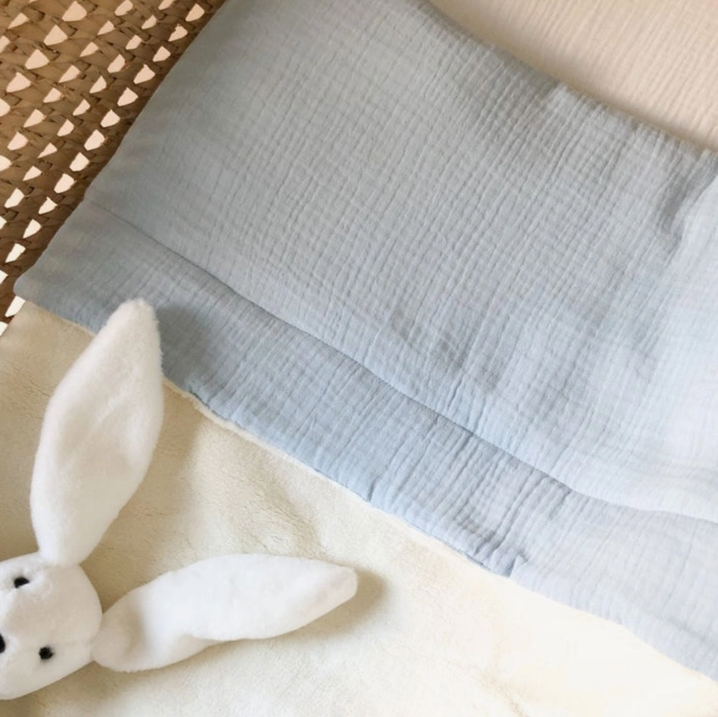 Polar Comforter Blanket - Baby Blue